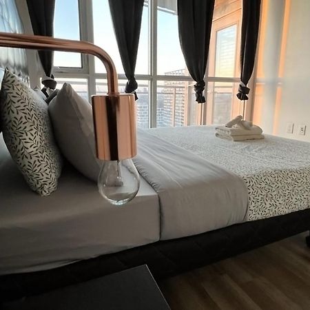 Cozy Condo In Downtown Toronto + Free Parking Exterior foto